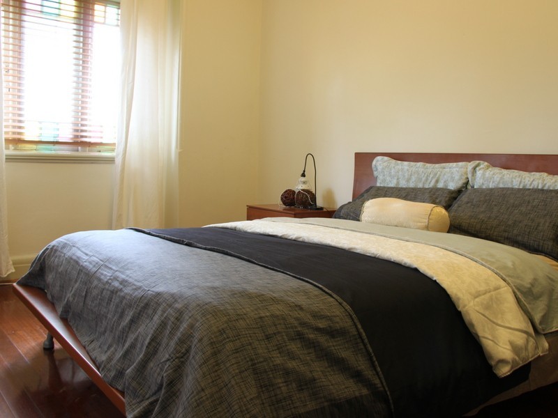 20 Fourth Ave, Campsie NSW 2194