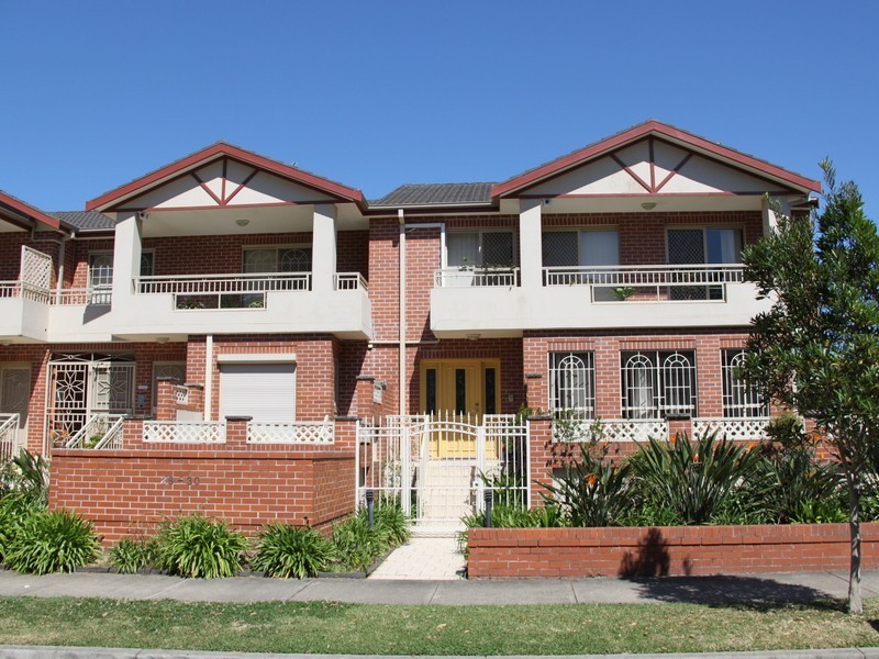 6/26-28 PHILLIPS AVE, Canterbury NSW 2193