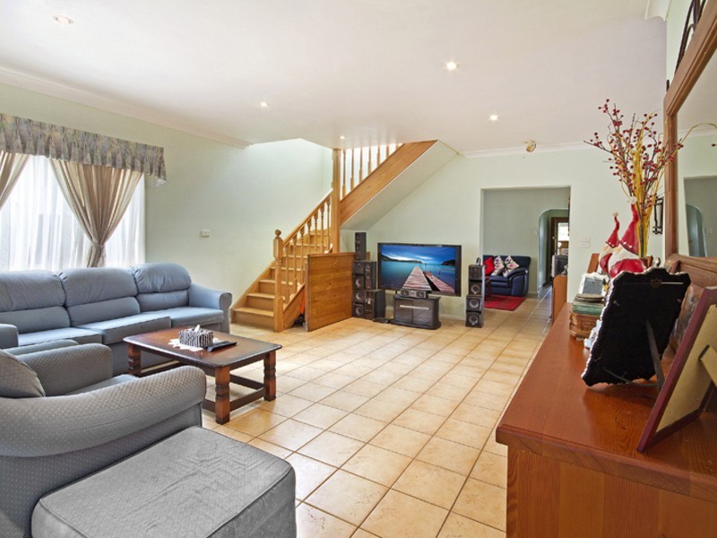 5 Faux St, Wiley Park NSW 2195