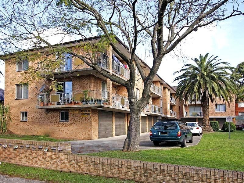 9/64  Eighth Ave, Campsie NSW 2194