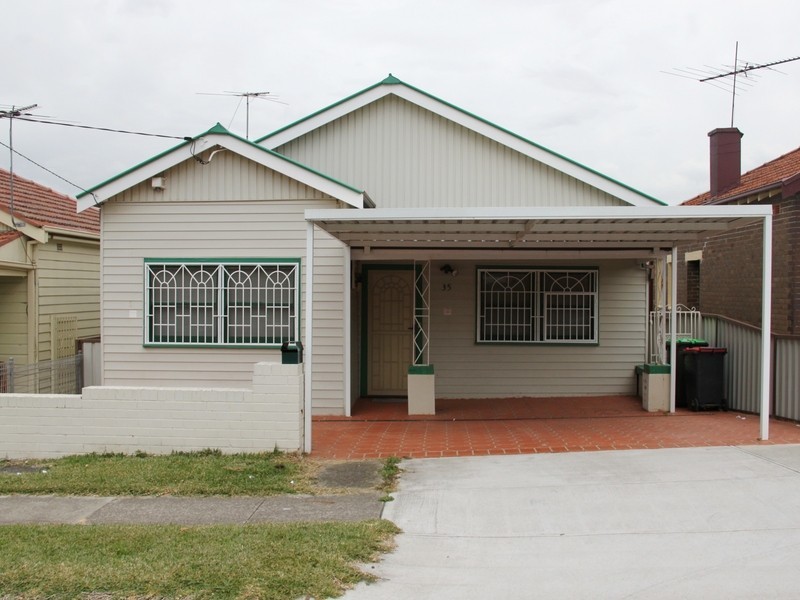 35 VIKING ST, Campsie NSW 2194