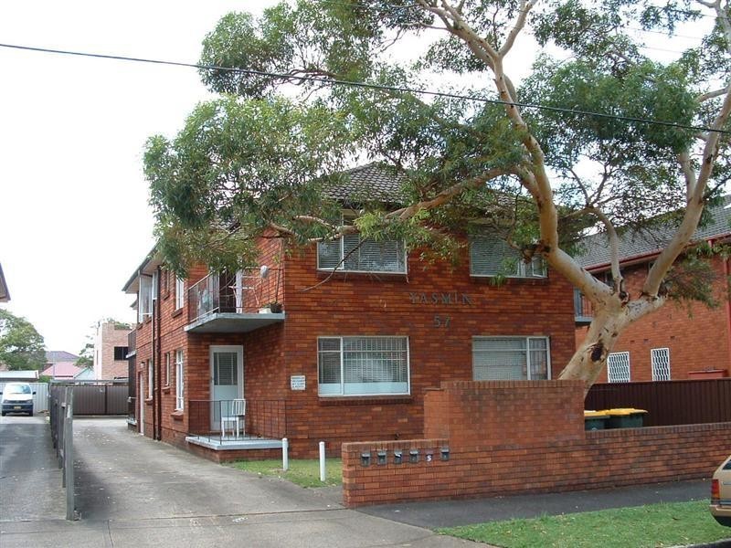 1/57 Frederick Street, Campsie NSW 2194