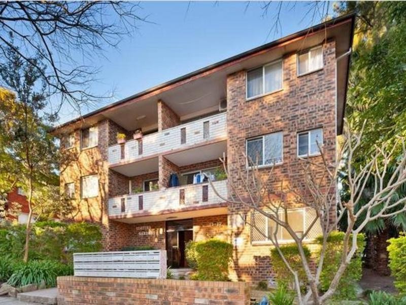 21/13-17 Myra Rd, Dulwich Hill NSW 2203