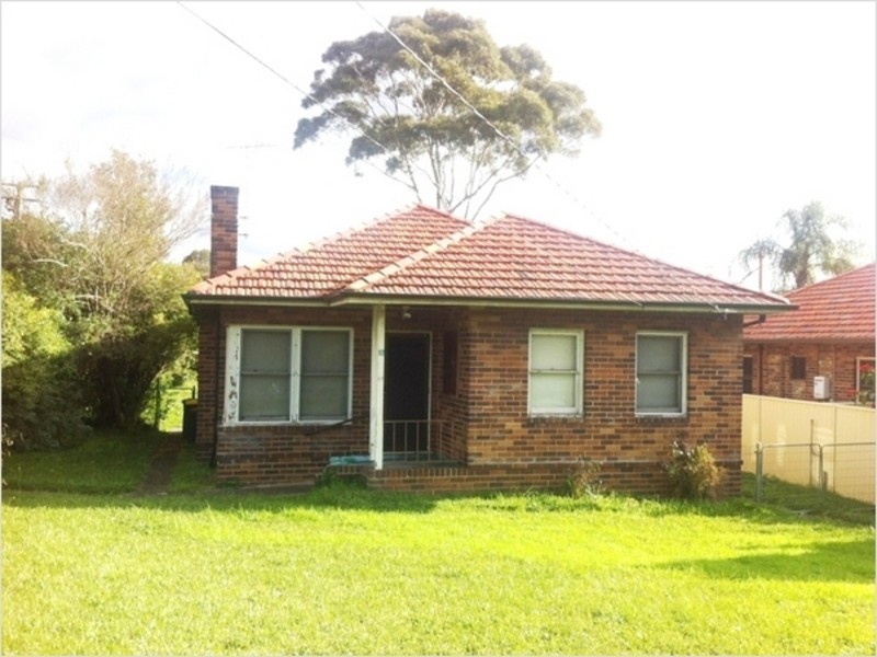 17 Armitree St Kingsgrove, Roselands NSW 2196