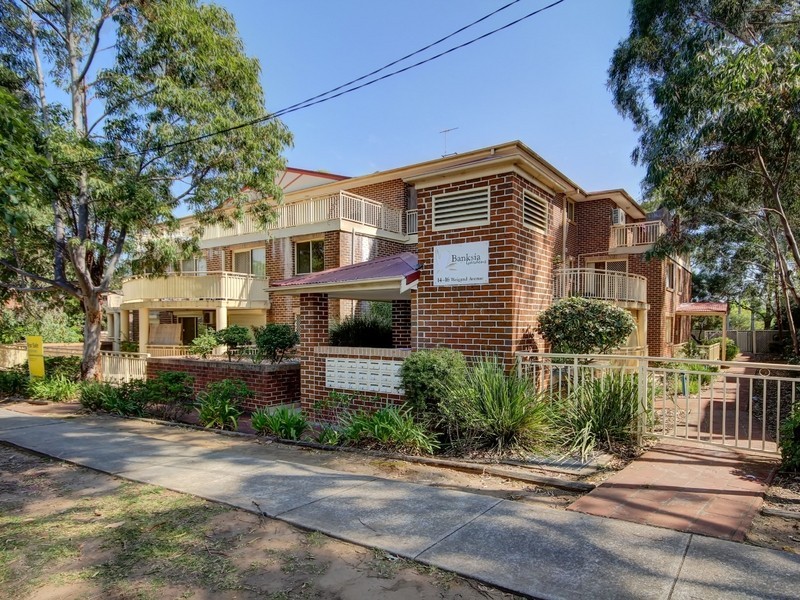 8/14-16 Weigand Avenue, Bankstown NSW 2200
