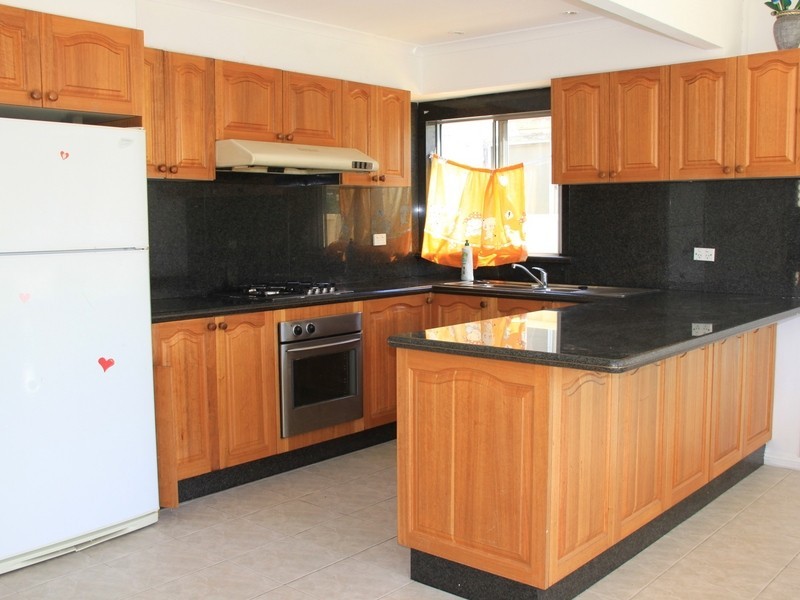 2/43 Frederick St, Campsie NSW 2194