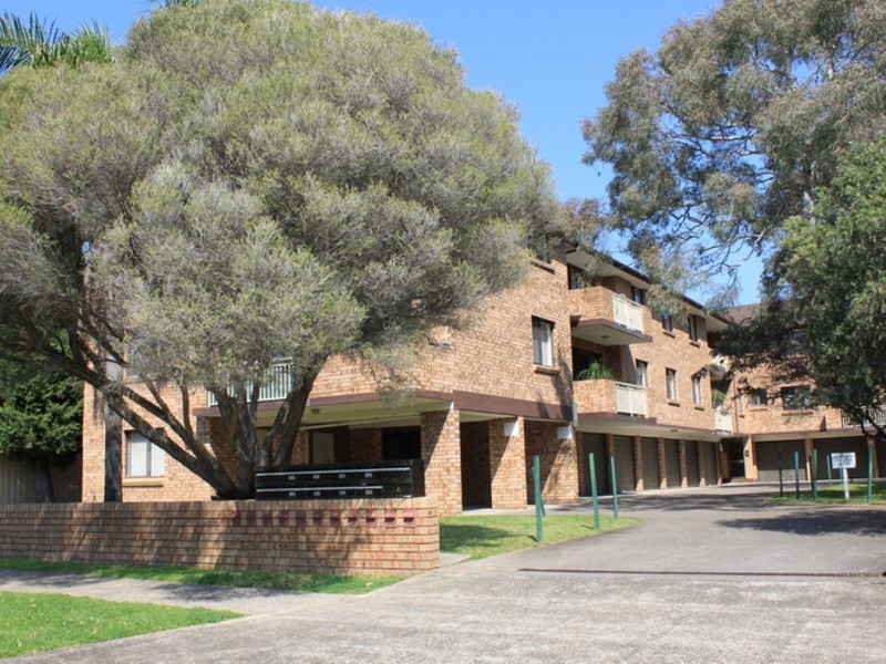 7/44 Fourth Ave, Campsie NSW 2194