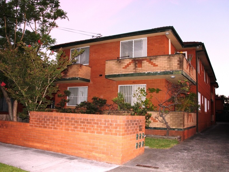 4/50 frederick Street, Campsie NSW 2194