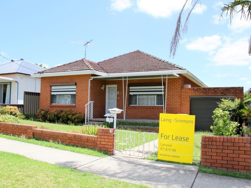 9 Napoleon Street, Riverwood NSW 2210