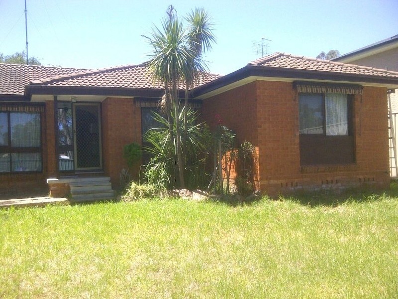 5 Jason Ave, South Penrith NSW 2750