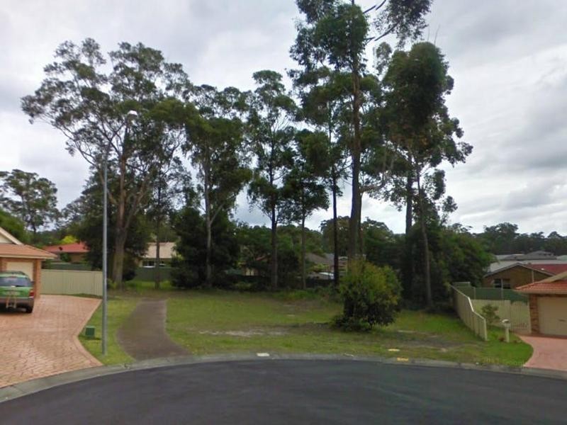 8 Kurraba Place, St Georges Basin NSW 2540