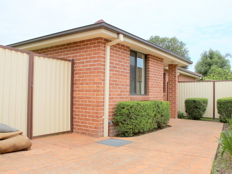 3/30 Cooks Ave, Canterbury NSW 2193