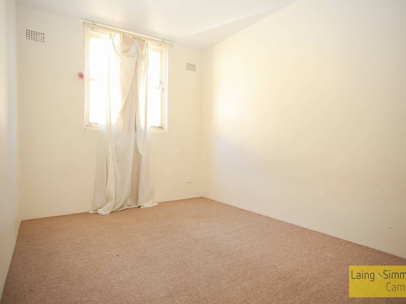 5/8 Fourth Ave, Campsie NSW 2194