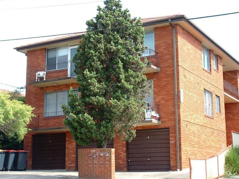 23 Unara Street, Campsie NSW 2194