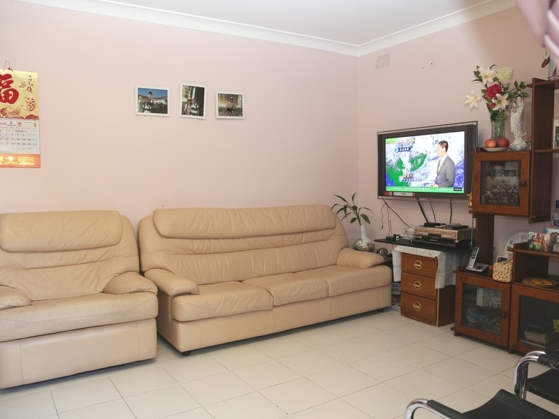 5/19 Duke St, Campsie NSW 2194