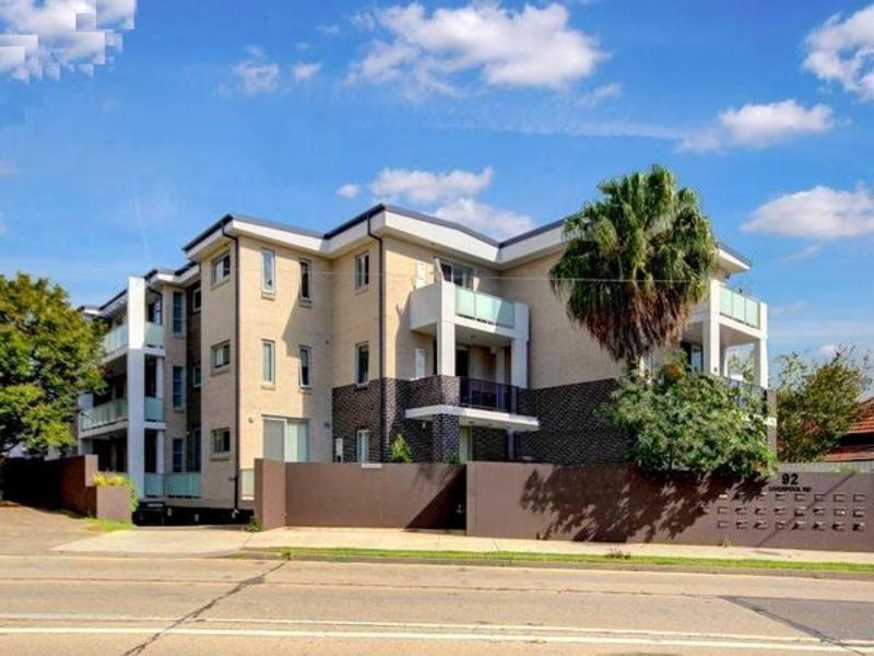92 Liverpool Rd Burwood Heights, Burwood NSW 2134