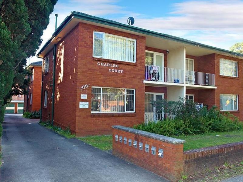 65 Ninth Ave, Campsie NSW 2194