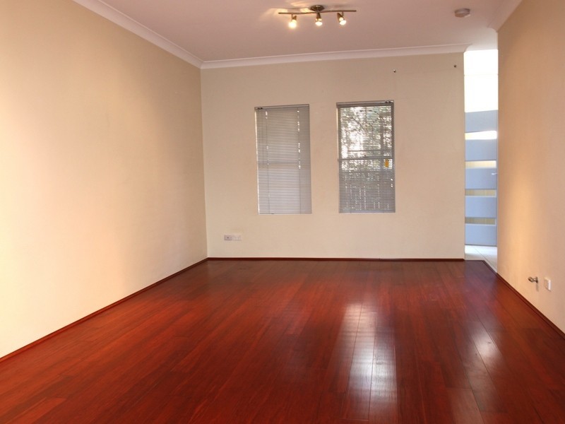 3/38 Fourth Ave, Campsie NSW 2194