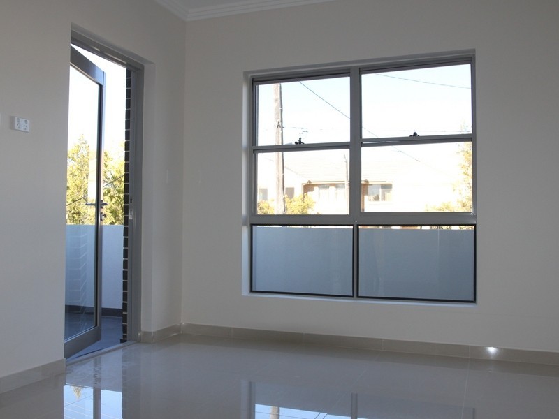 245 Wange Rd, Greenacre NSW 2190