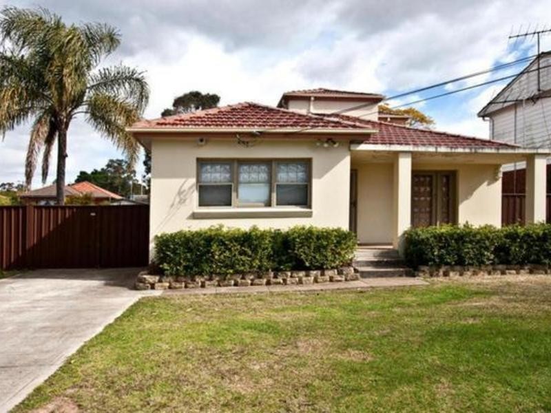 16  Nina, Revesby NSW 2212