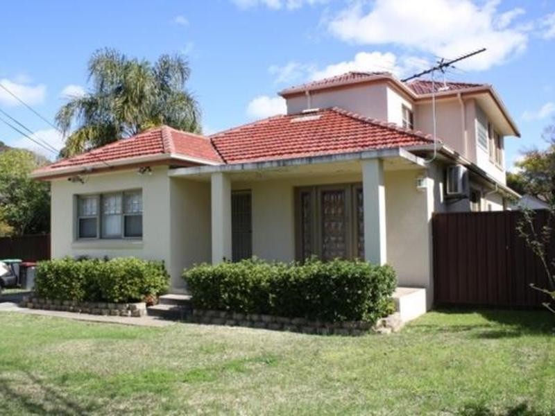 16  Nina, Revesby NSW 2212