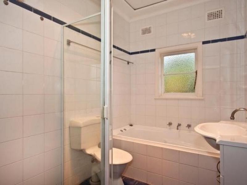 16  Nina, Revesby NSW 2212