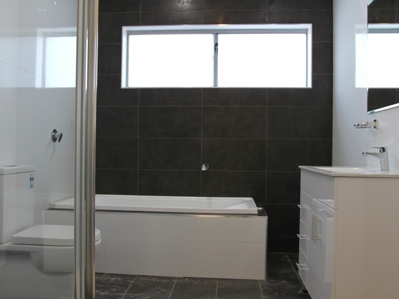 245 Wangee Rd, Greenacre NSW 2190