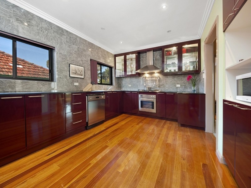 212 Moorefields Road, Beverly Hills NSW 2209