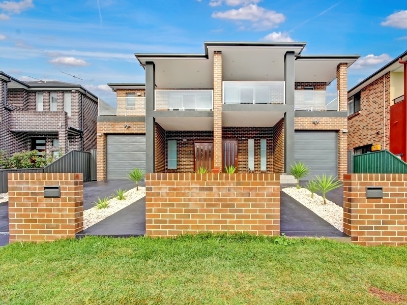 27 Tracey St, Revesby NSW 2212