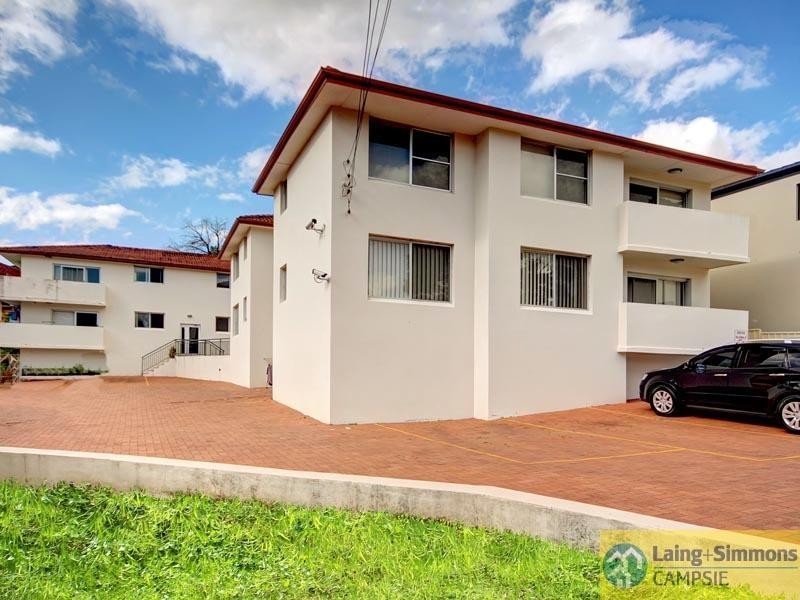 2/45-51 First Ave, Campsie NSW 2194