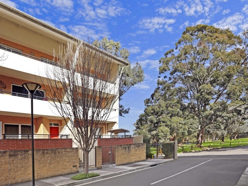 2/20 Close St, Canterbury NSW 2193