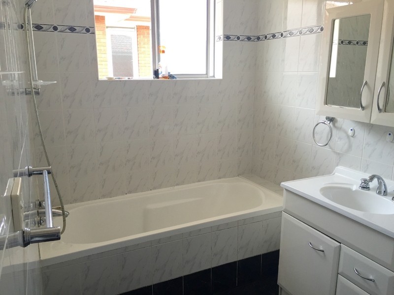 52 Park St, Campsie NSW 2194