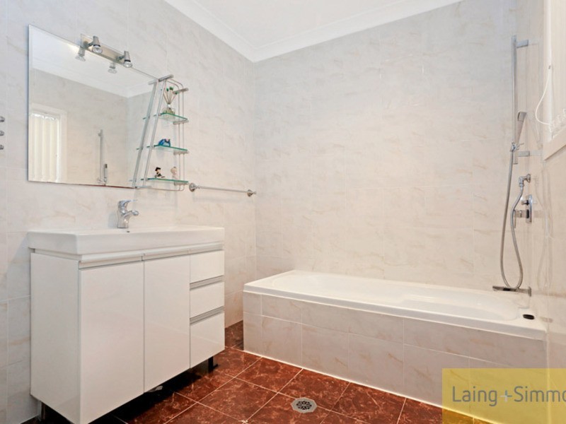 9 Clissold Parade, Campsie NSW 2194