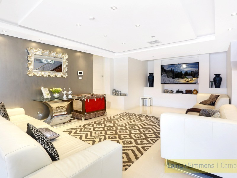 159 Hillcrest Ave, Greenacre NSW 2190