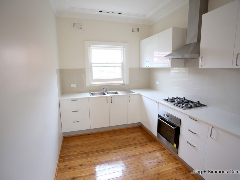 8 Paterson Avenue, Kingsgrove NSW 2208