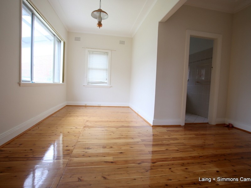 8 Paterson Avenue, Kingsgrove NSW 2208