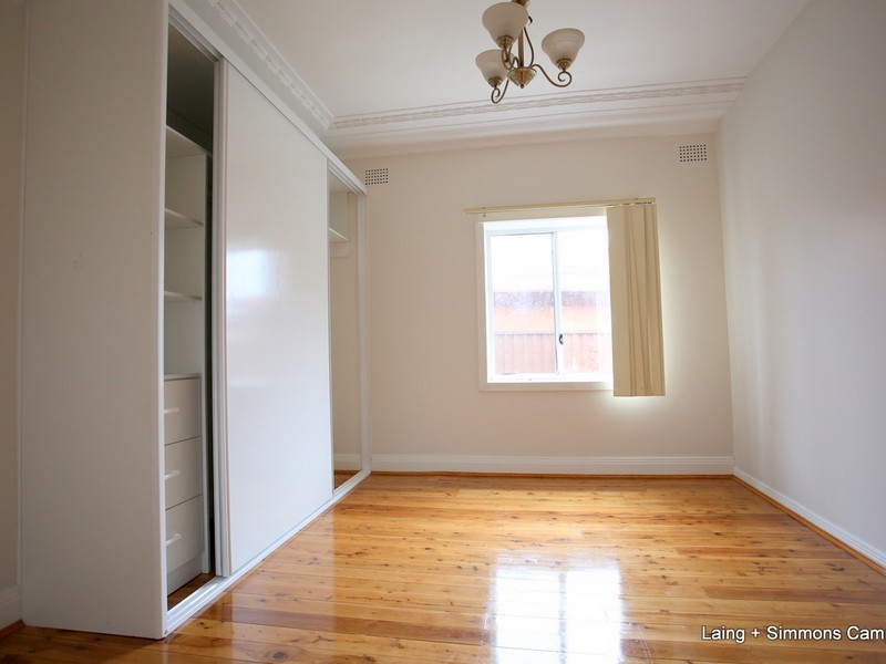 8 Paterson Avenue, Kingsgrove NSW 2208