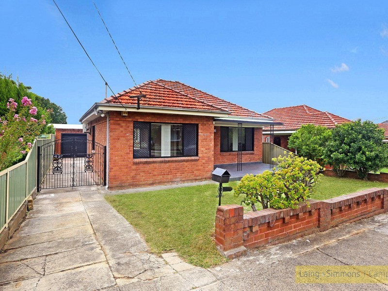 16 Passey Ave, Belmore NSW 2192