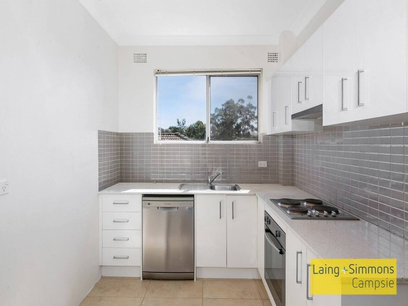 4/62 Fourth Ave, Campsie NSW 2194