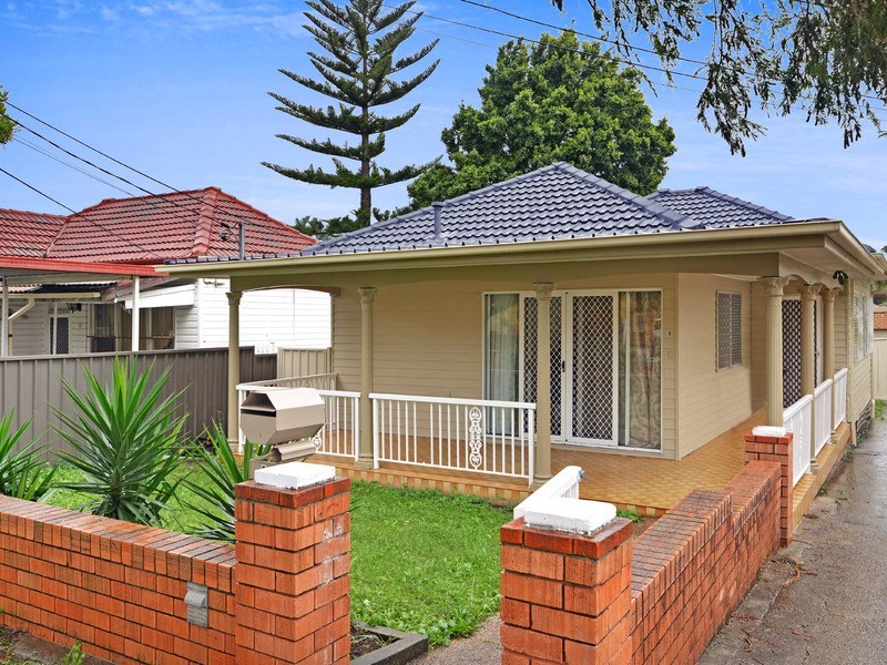 9 Trafalgar St, Belmore NSW 2192