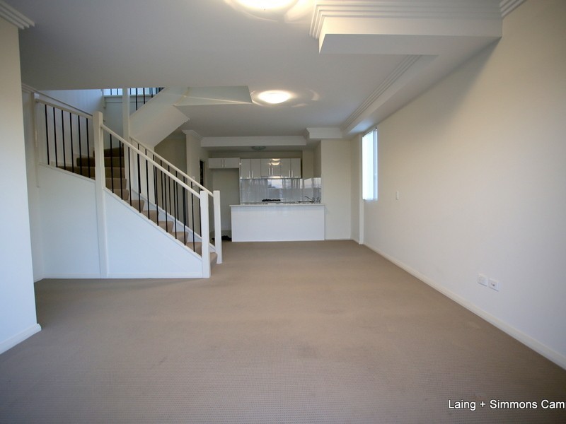 48/24  Lachlan Street, Liverpool NSW 2170