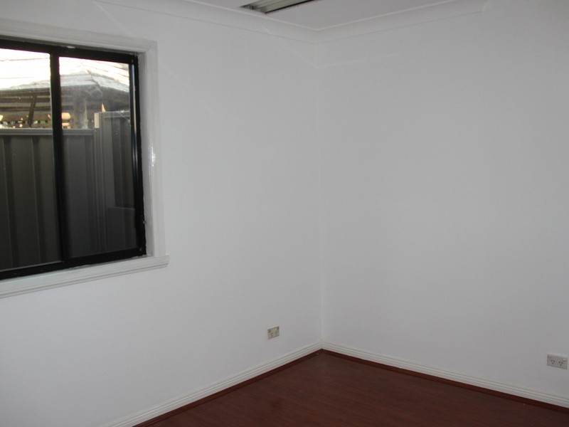 212A Mooretields Road, Beverly Hills NSW 2209