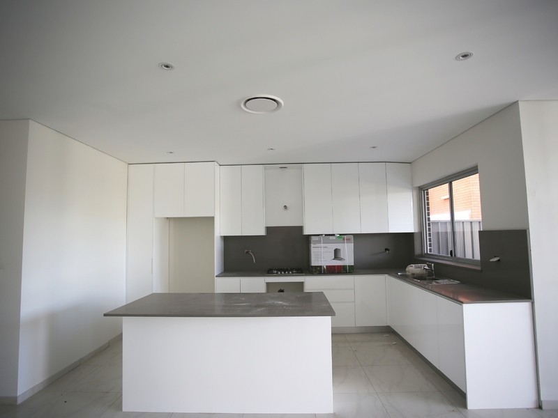 16 Rawson St, Wiley Park NSW 2195