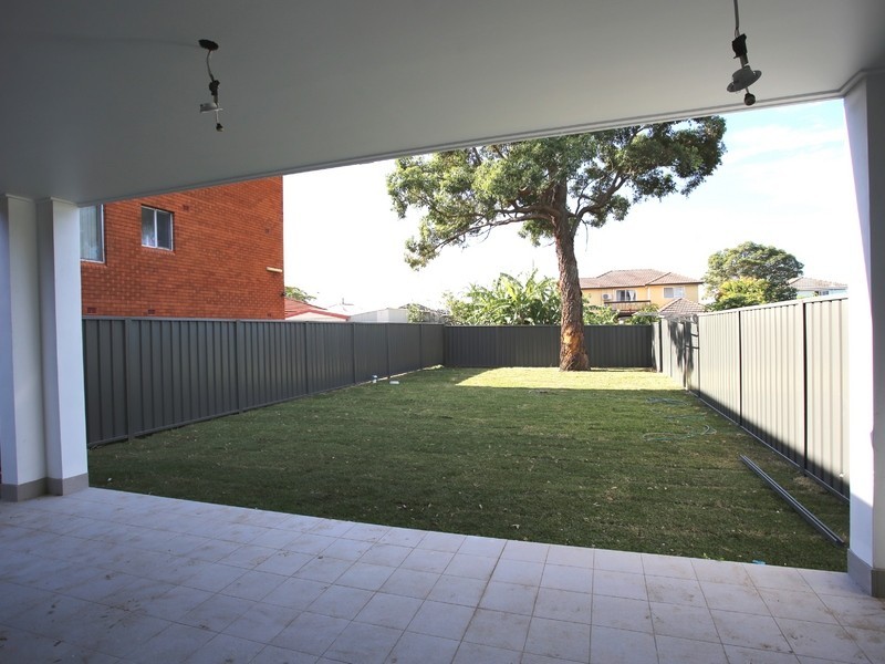 16 Rawson St, Wiley Park NSW 2195