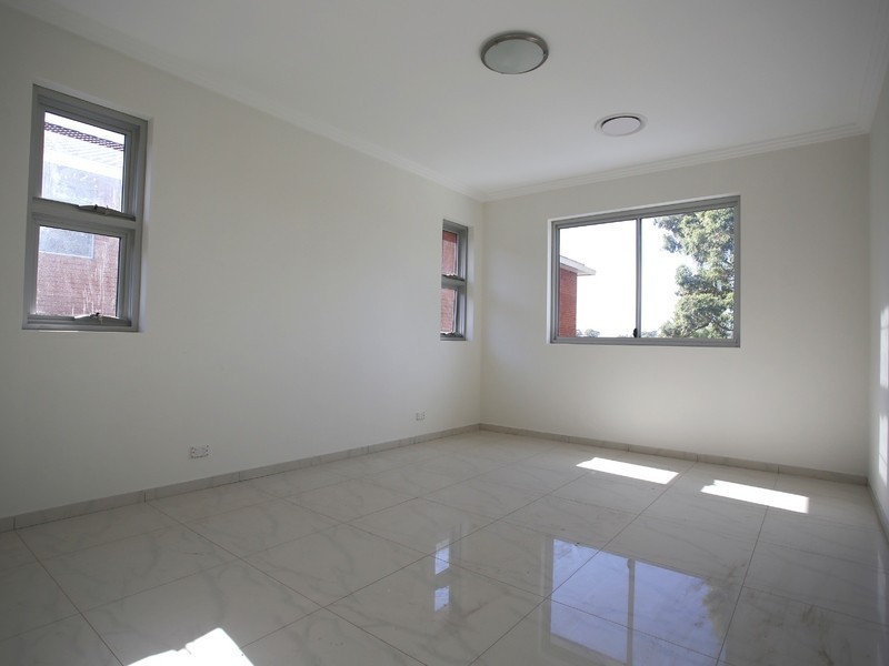 16 Rawson St, Wiley Park NSW 2195