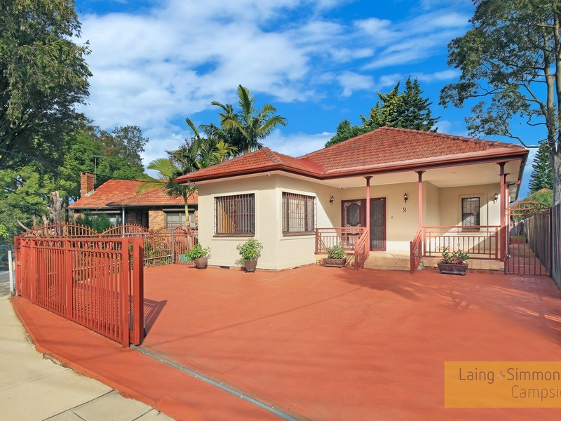 31 Fountain Ave, Croydon Park NSW 2133
