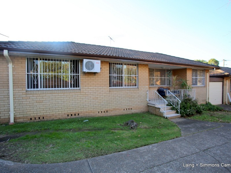 2/2 First Avenue, Campsie NSW 2194