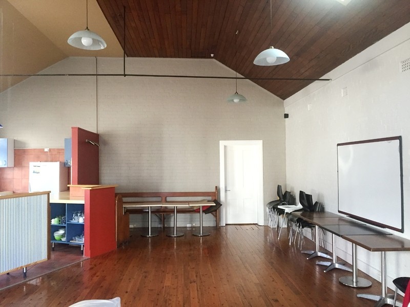 26 Amy St, Campsie NSW 2194