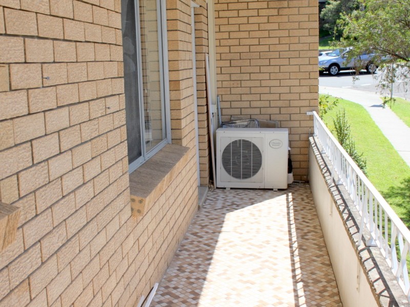 1/26-28 Connells Point Road, Hurstville NSW 2220