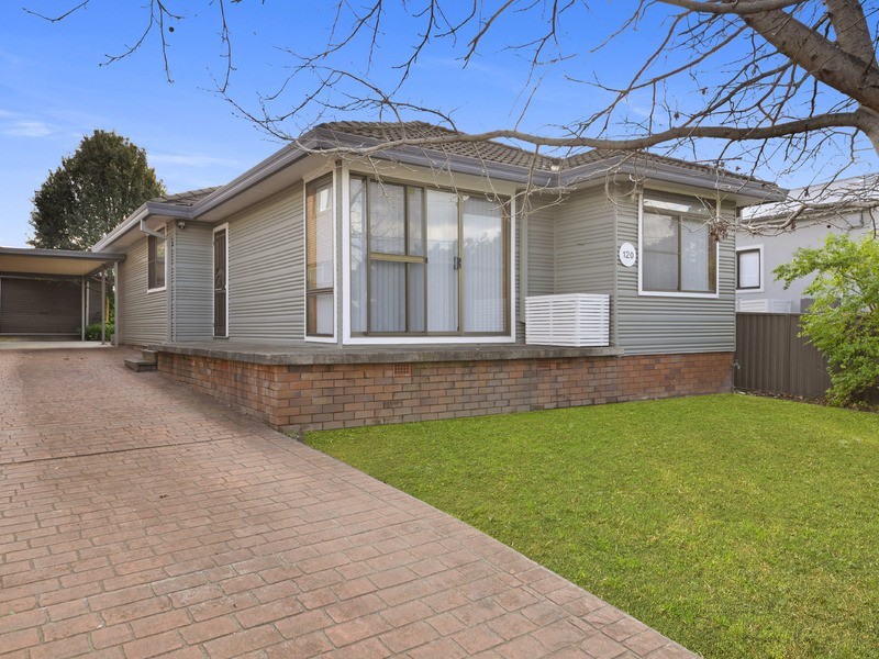 120 Warwick Road, Merrylands NSW 2160